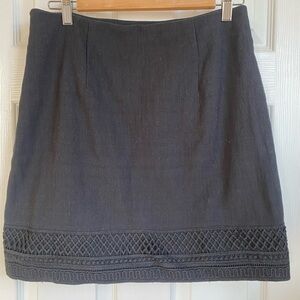 Loft linen crochet-hem black lined skirt in gently used condition size 6